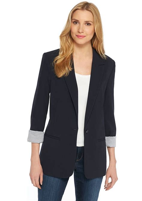 women's blazer relaxed boyfriend fit.